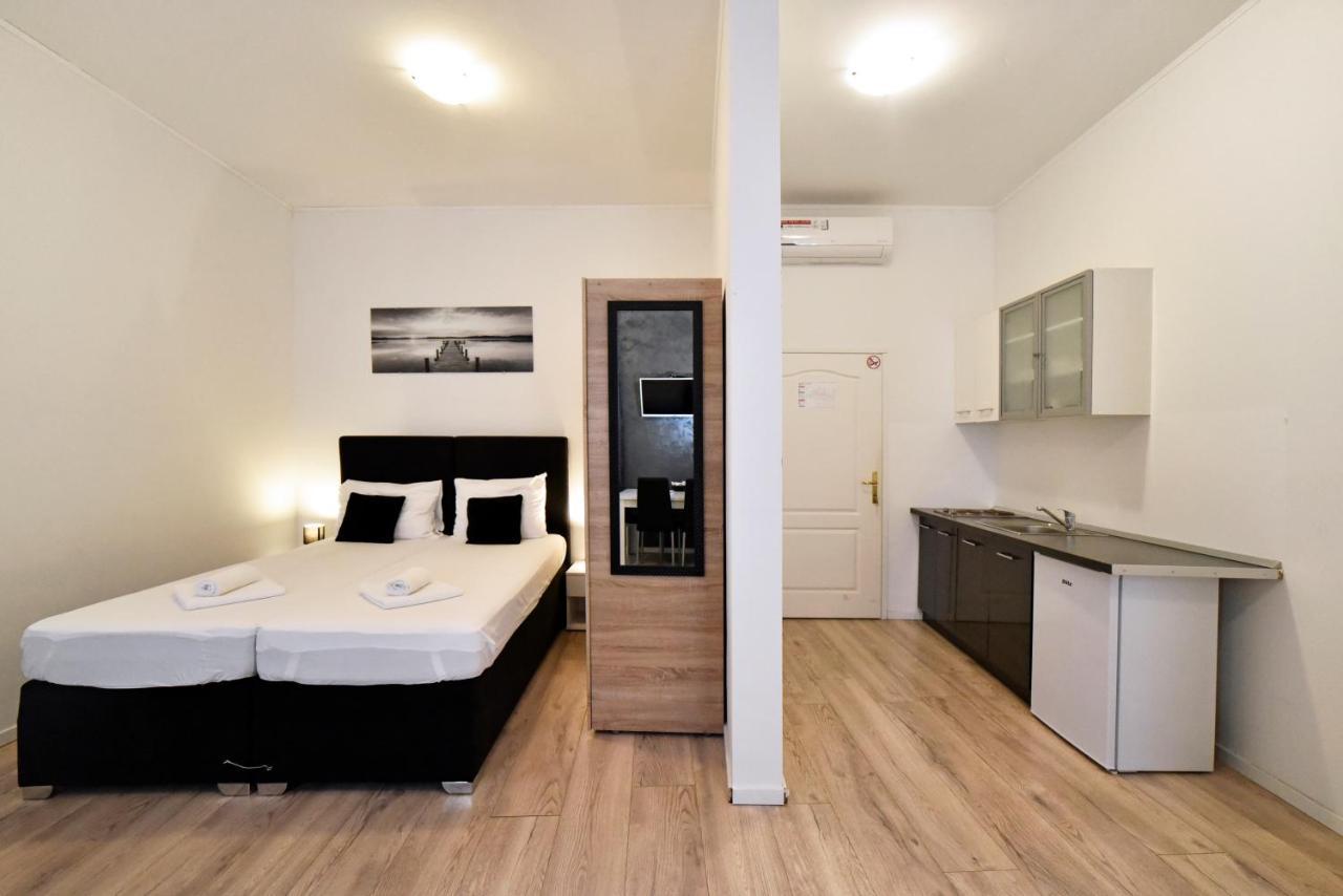 Virtus Apartments And Rooms With Free Private Parking ซาเกร็บ ภายนอก รูปภาพ