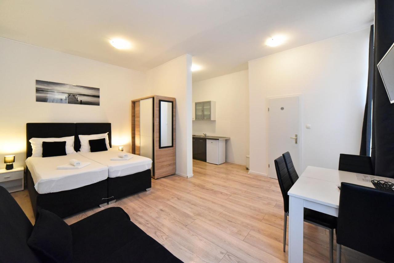 Virtus Apartments And Rooms With Free Private Parking ซาเกร็บ ภายนอก รูปภาพ