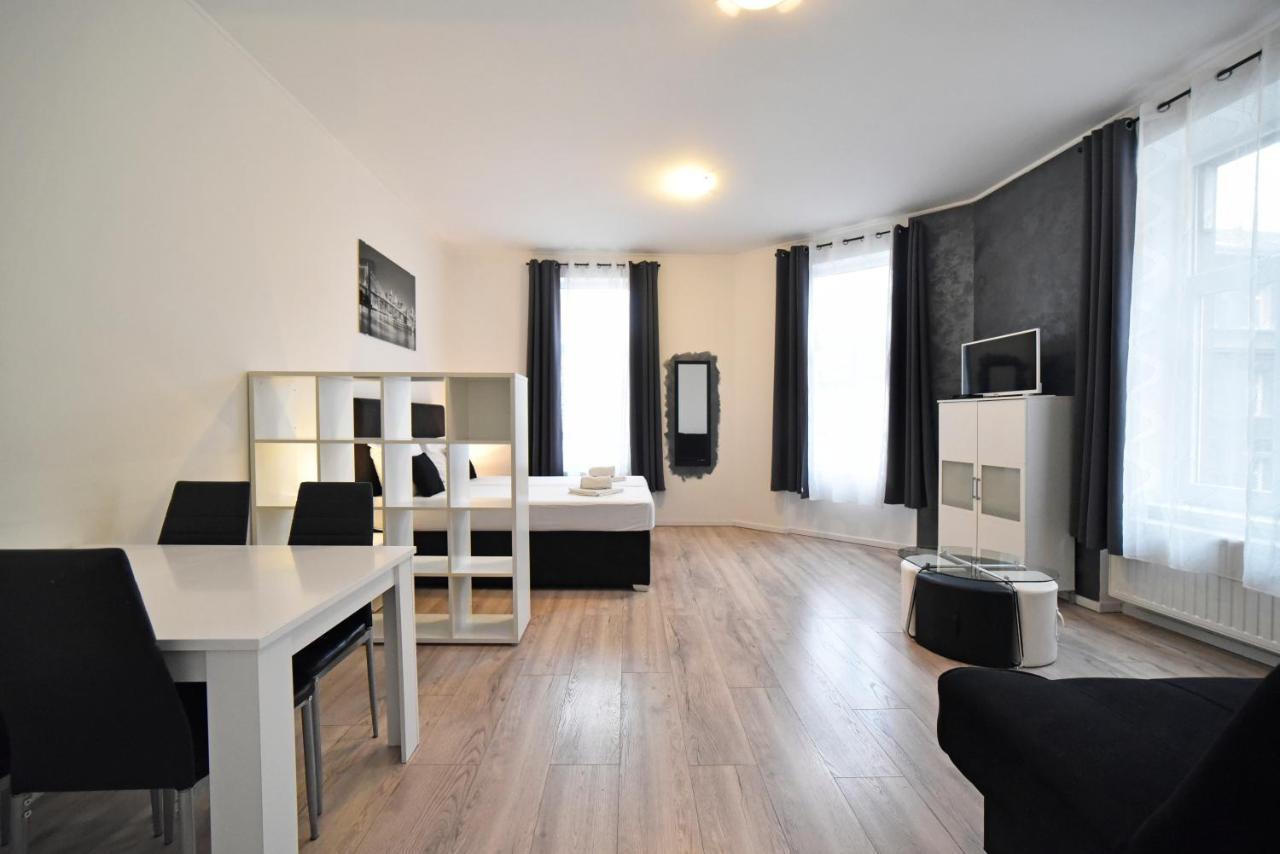 Virtus Apartments And Rooms With Free Private Parking ซาเกร็บ ภายนอก รูปภาพ