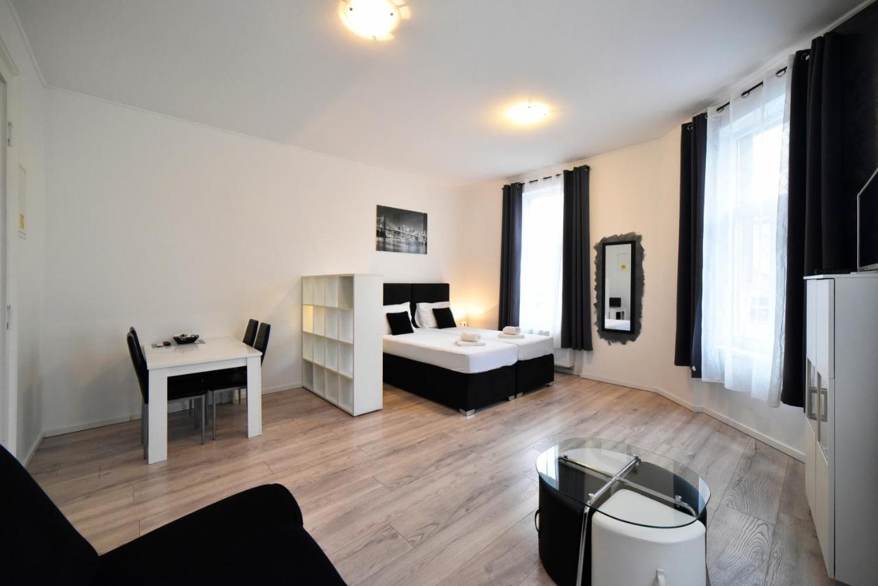 Virtus Apartments And Rooms With Free Private Parking ซาเกร็บ ภายนอก รูปภาพ