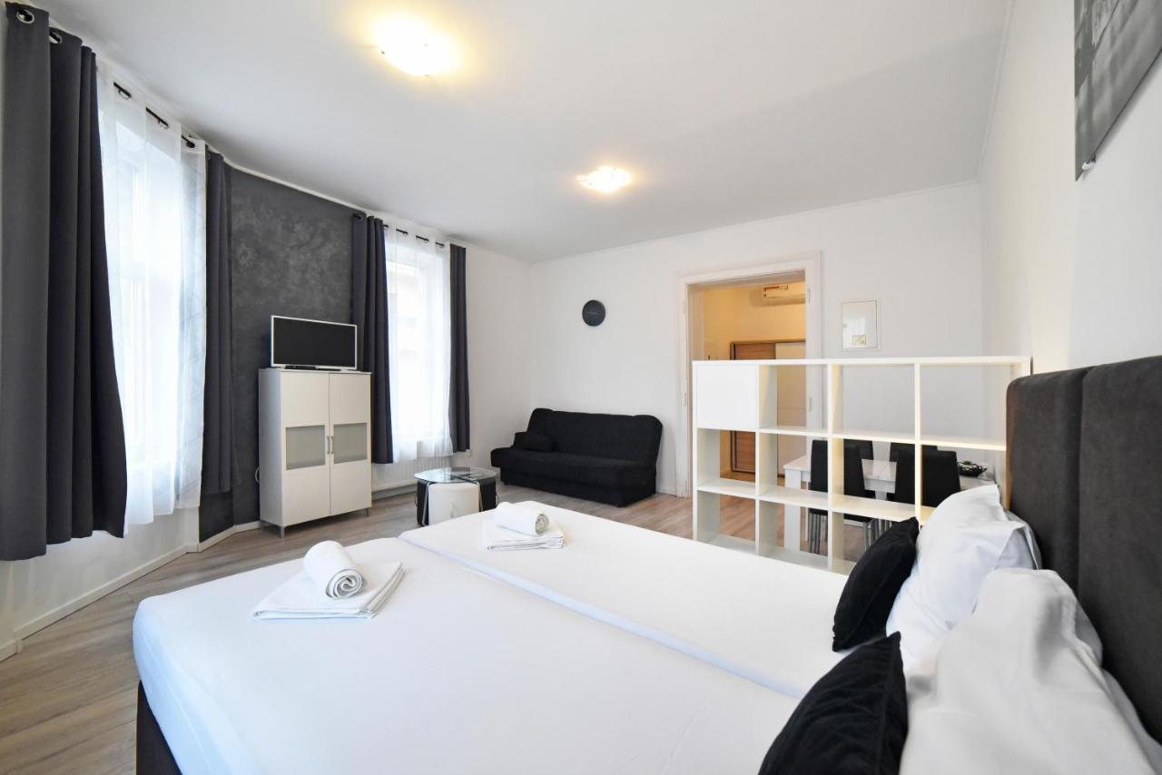 Virtus Apartments And Rooms With Free Private Parking ซาเกร็บ ภายนอก รูปภาพ