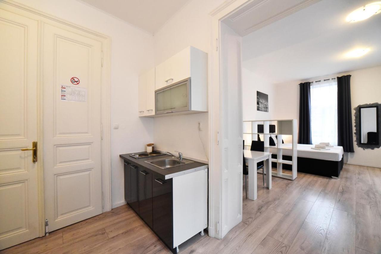 Virtus Apartments And Rooms With Free Private Parking ซาเกร็บ ภายนอก รูปภาพ